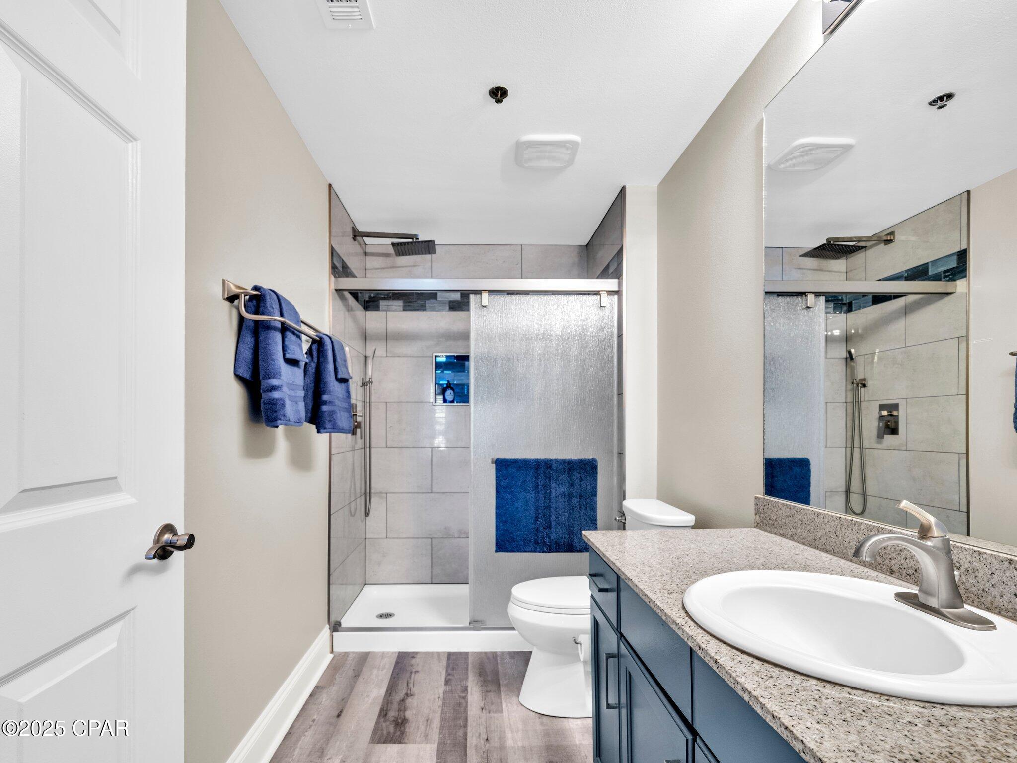Image 15 For 9860 Thomas Drive 1202