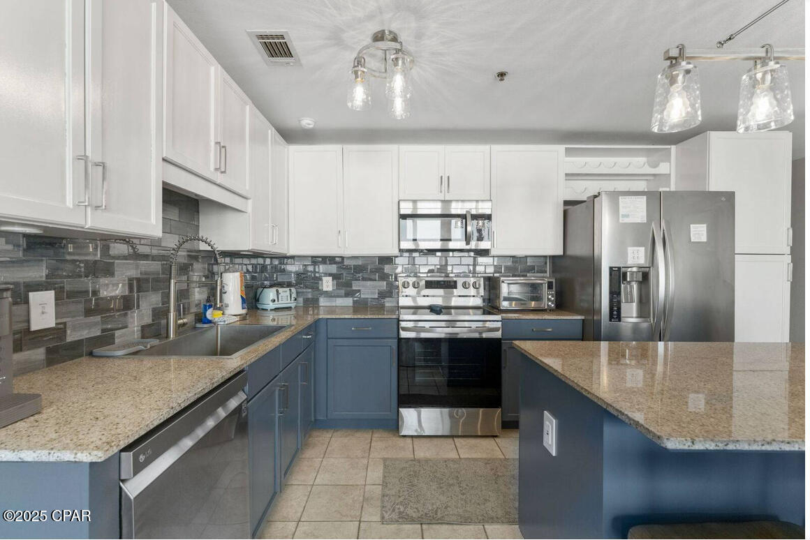 Image 4 For 9860 Thomas Drive 1202