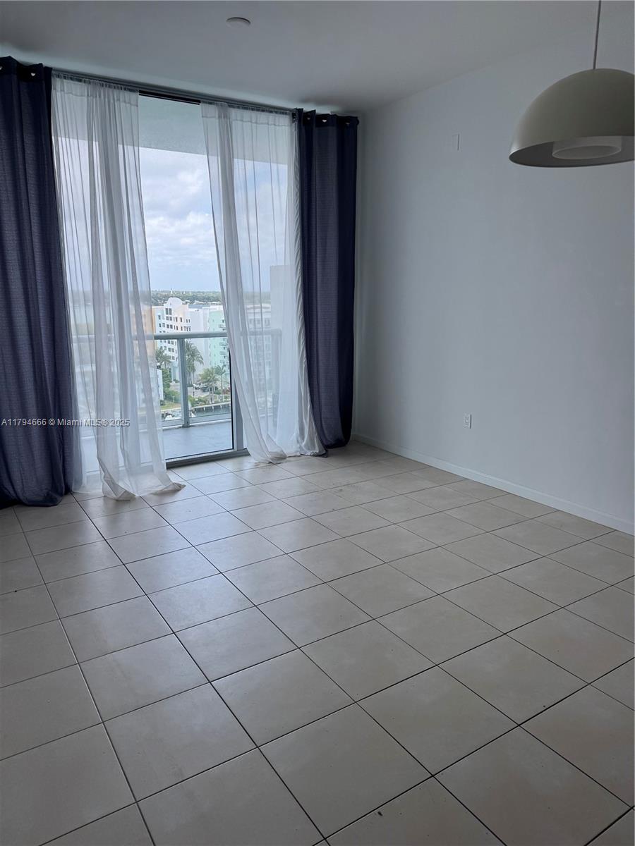 7930 East Dr #1106, North Bay Village FL 33141