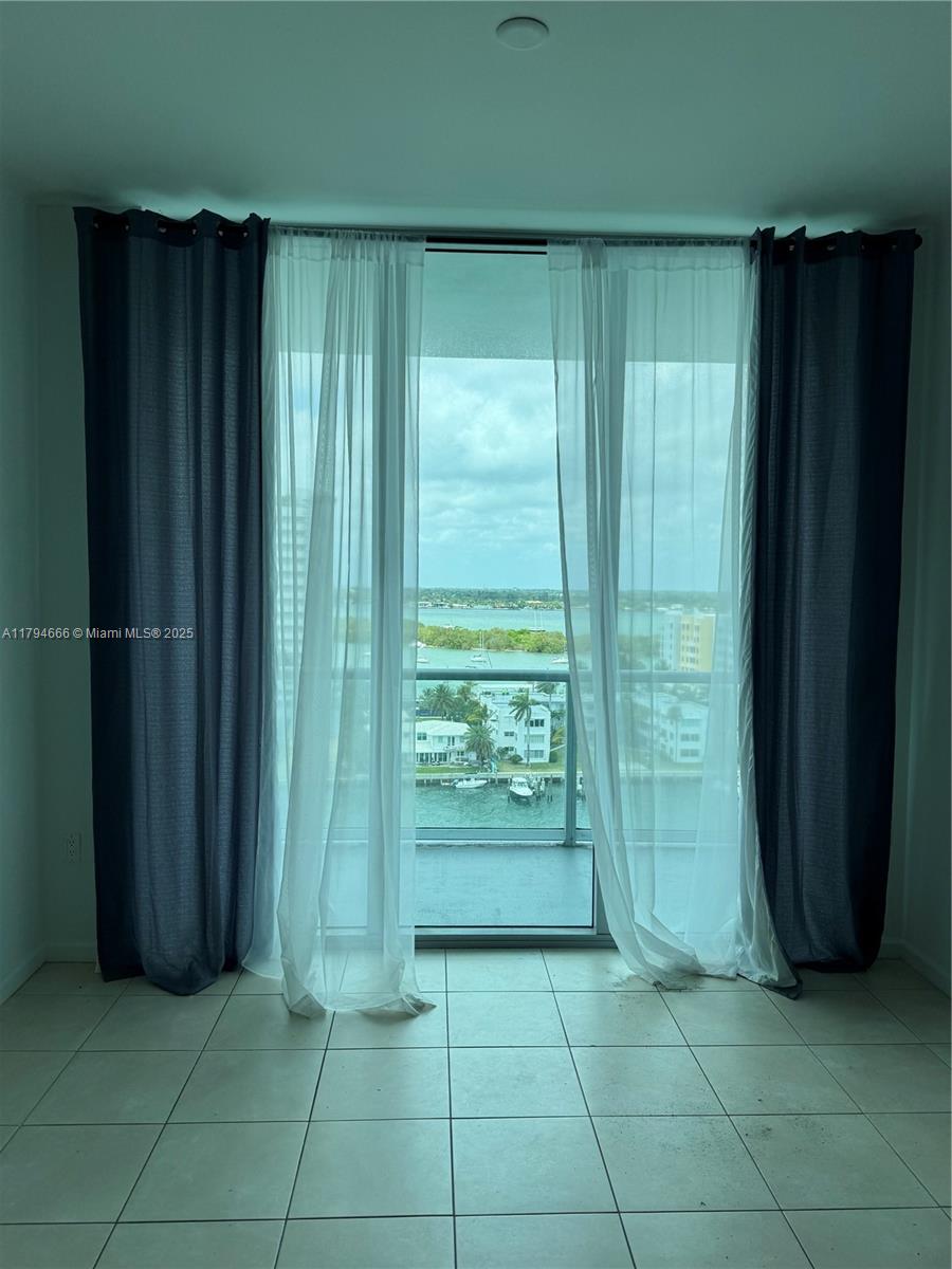 7930 East Dr #1106, North Bay Village FL 33141