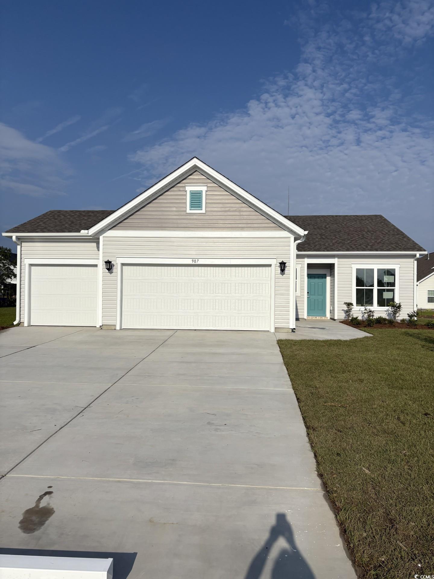 907 Inlet Keys St. Murrells Inlet, SC 29576