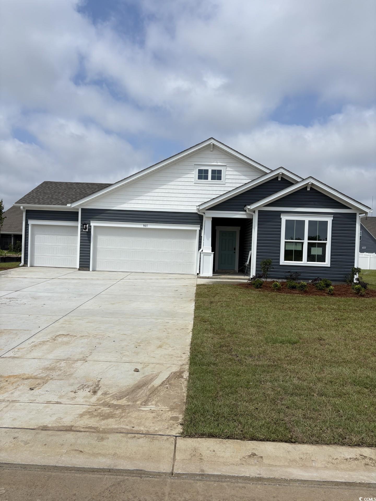 905 Inlet Keys St. Murrells Inlet, SC 29576