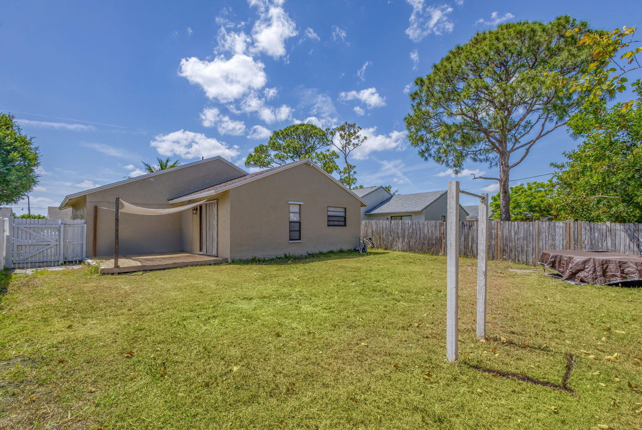 Photo 34 of home located at 5855 SE Mitzi Lane, Stuart FL