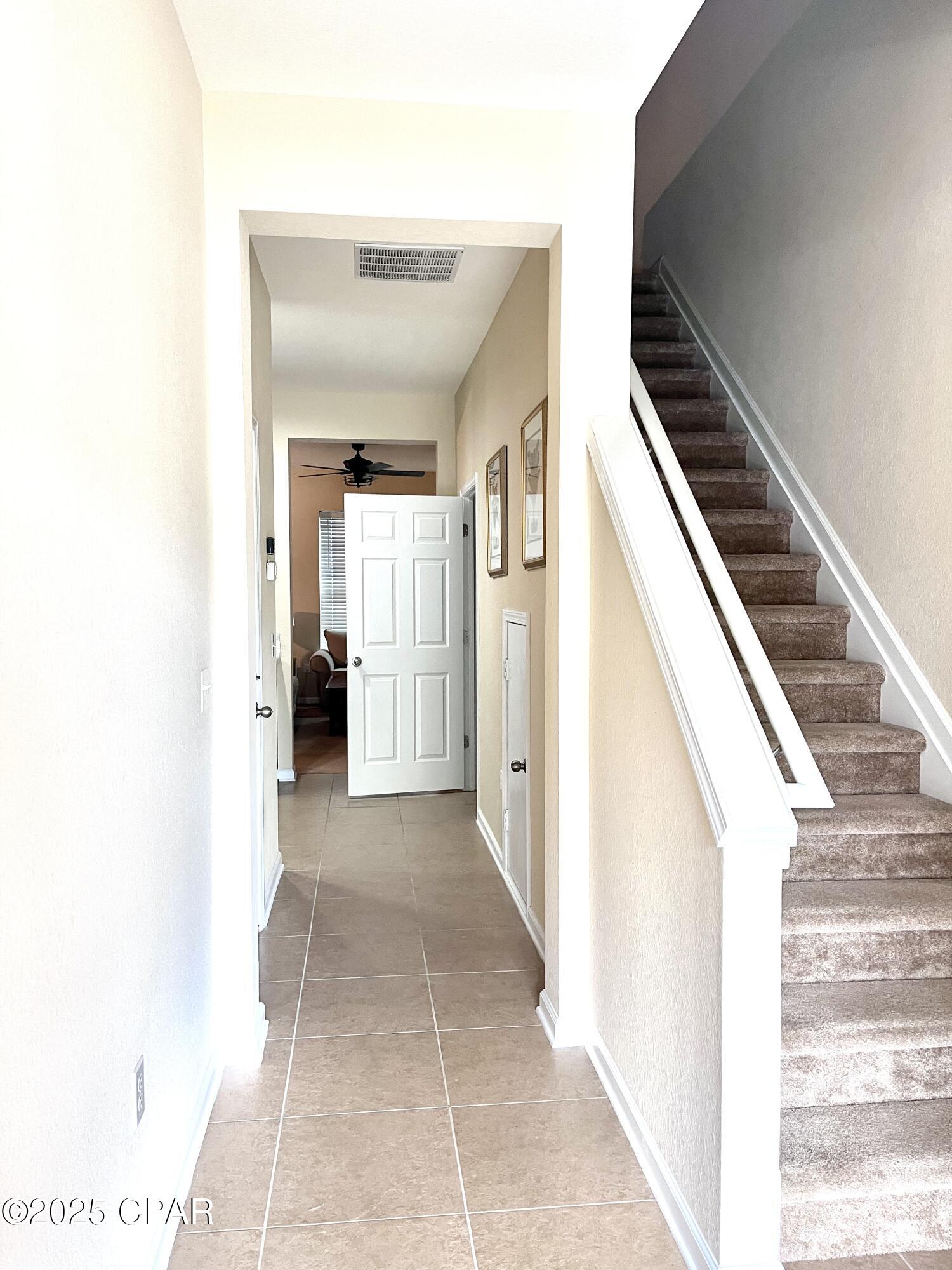 Image 3 For 231 Sand Oak Boulevard