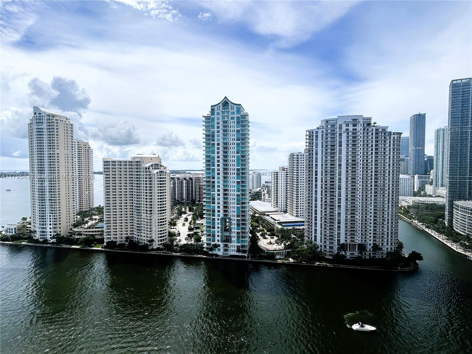325 S Biscayne Blvd #2917, Miami FL 33131