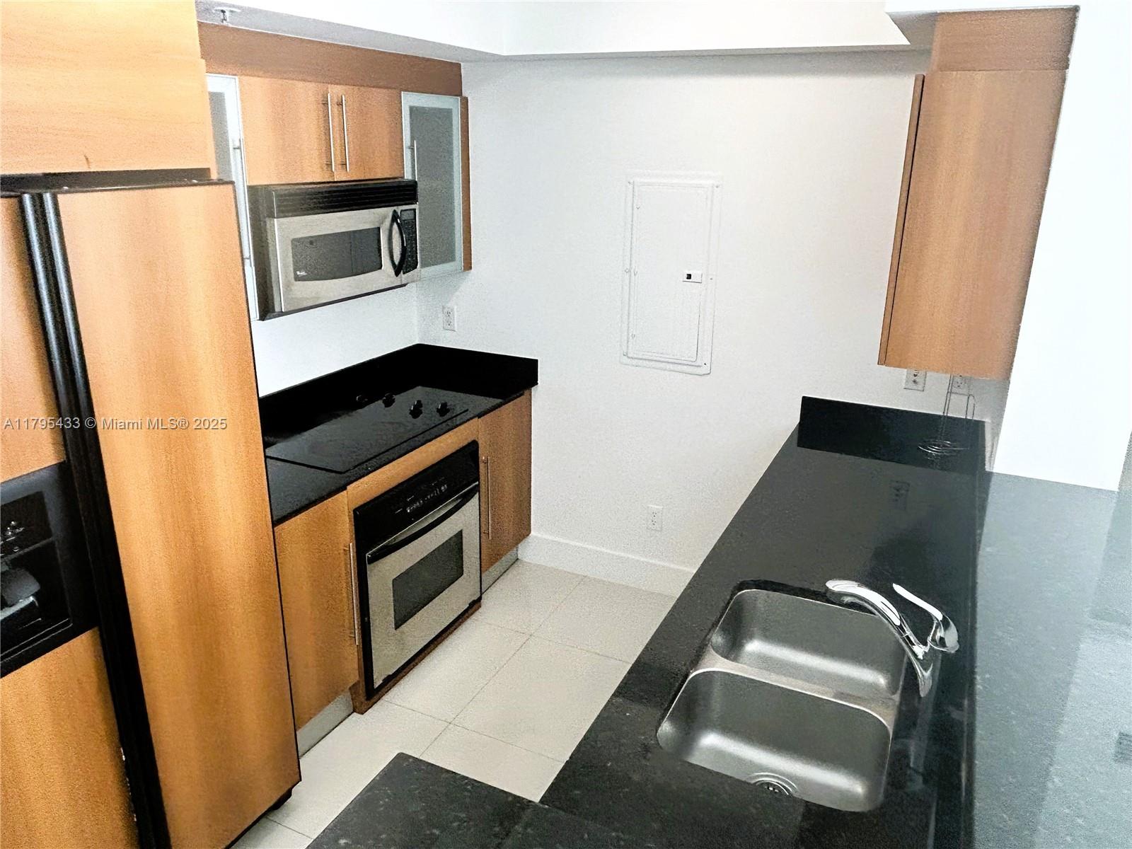 325 S Biscayne Blvd #2917, Miami FL 33131