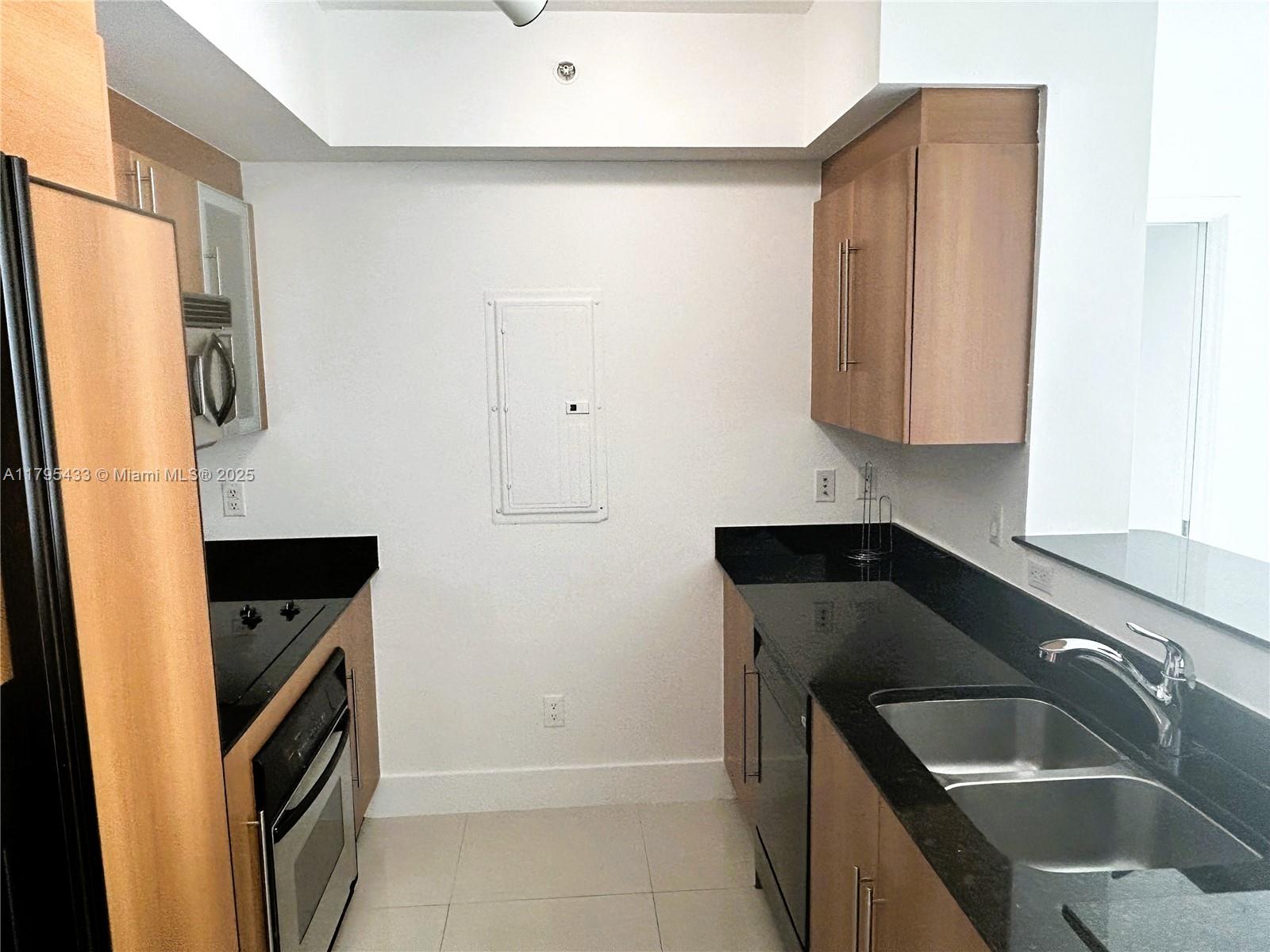 325 S Biscayne Blvd #2917, Miami FL 33131