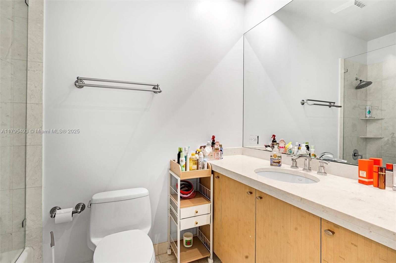 900 Brickell Key Blvd #2104, Miami FL 33131