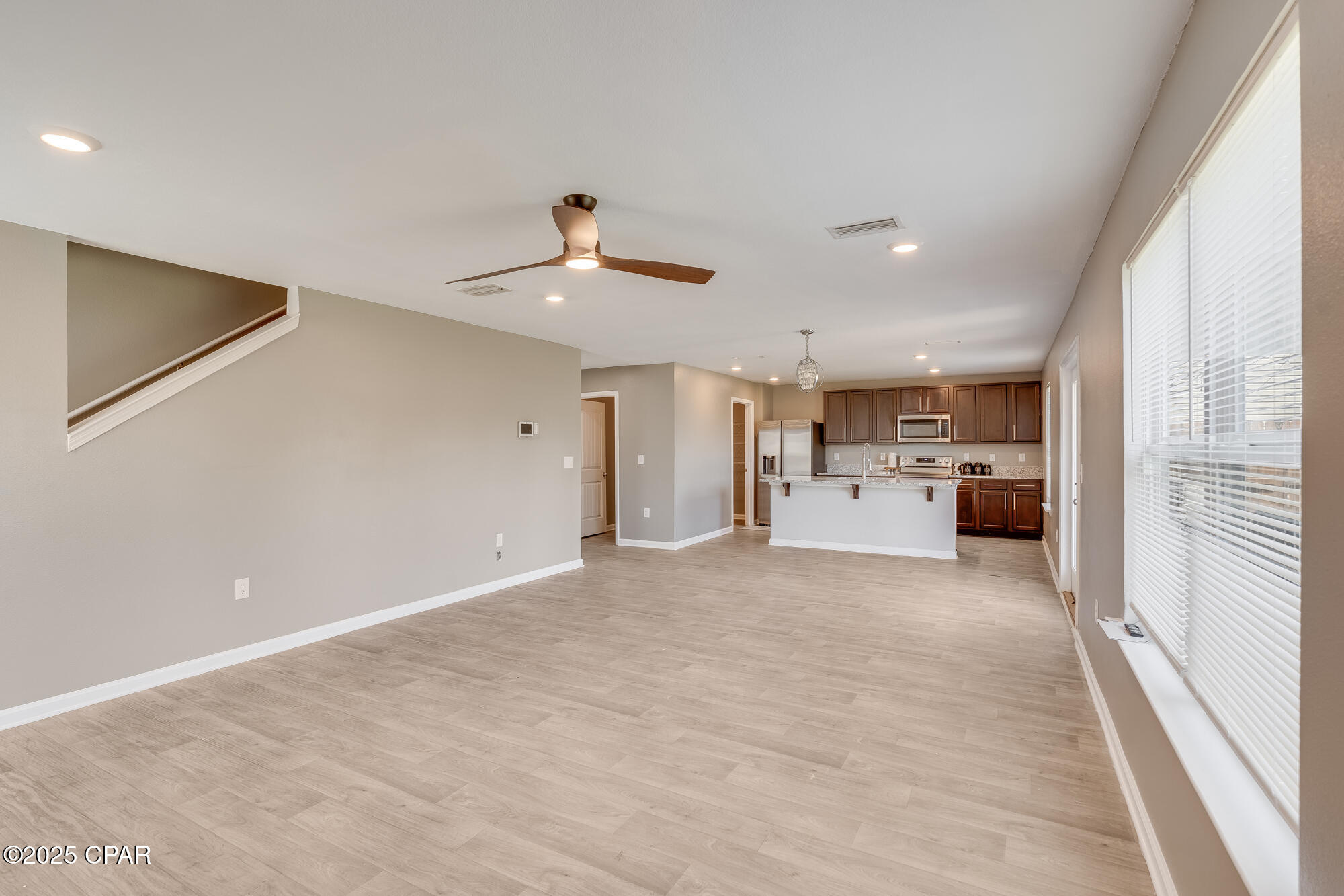 Image 10 For 7121 Penn Way