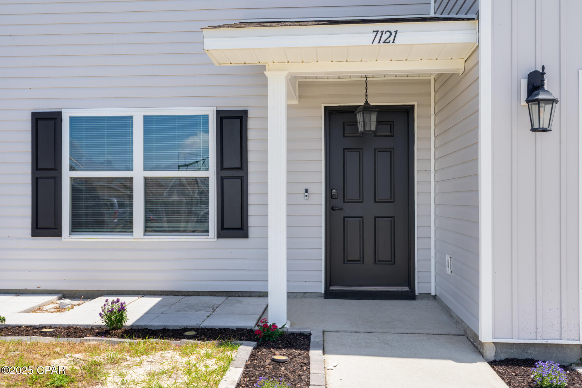 Image 2 For 7121 Penn Way