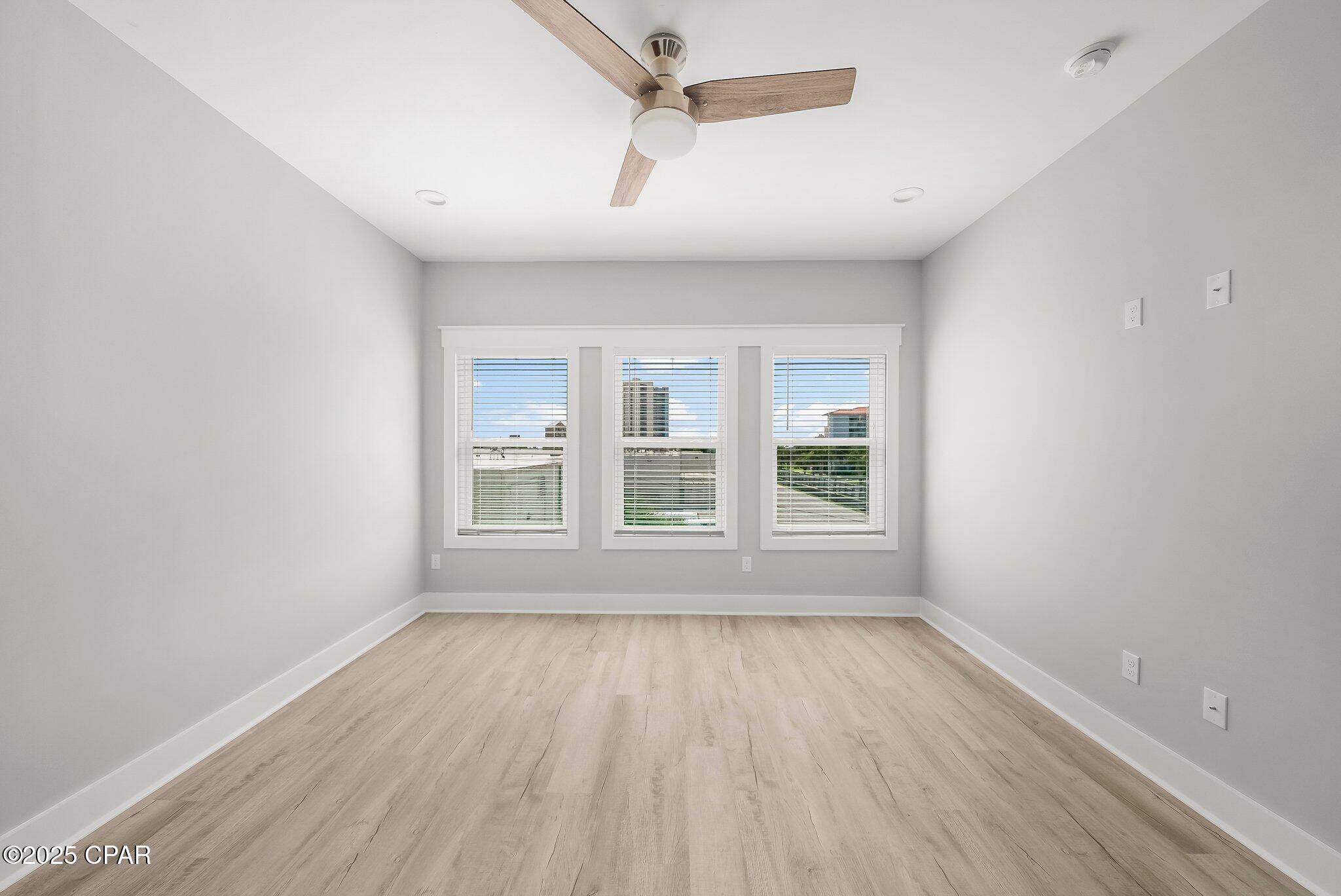 Image 32 For 232 San Vincente Street A