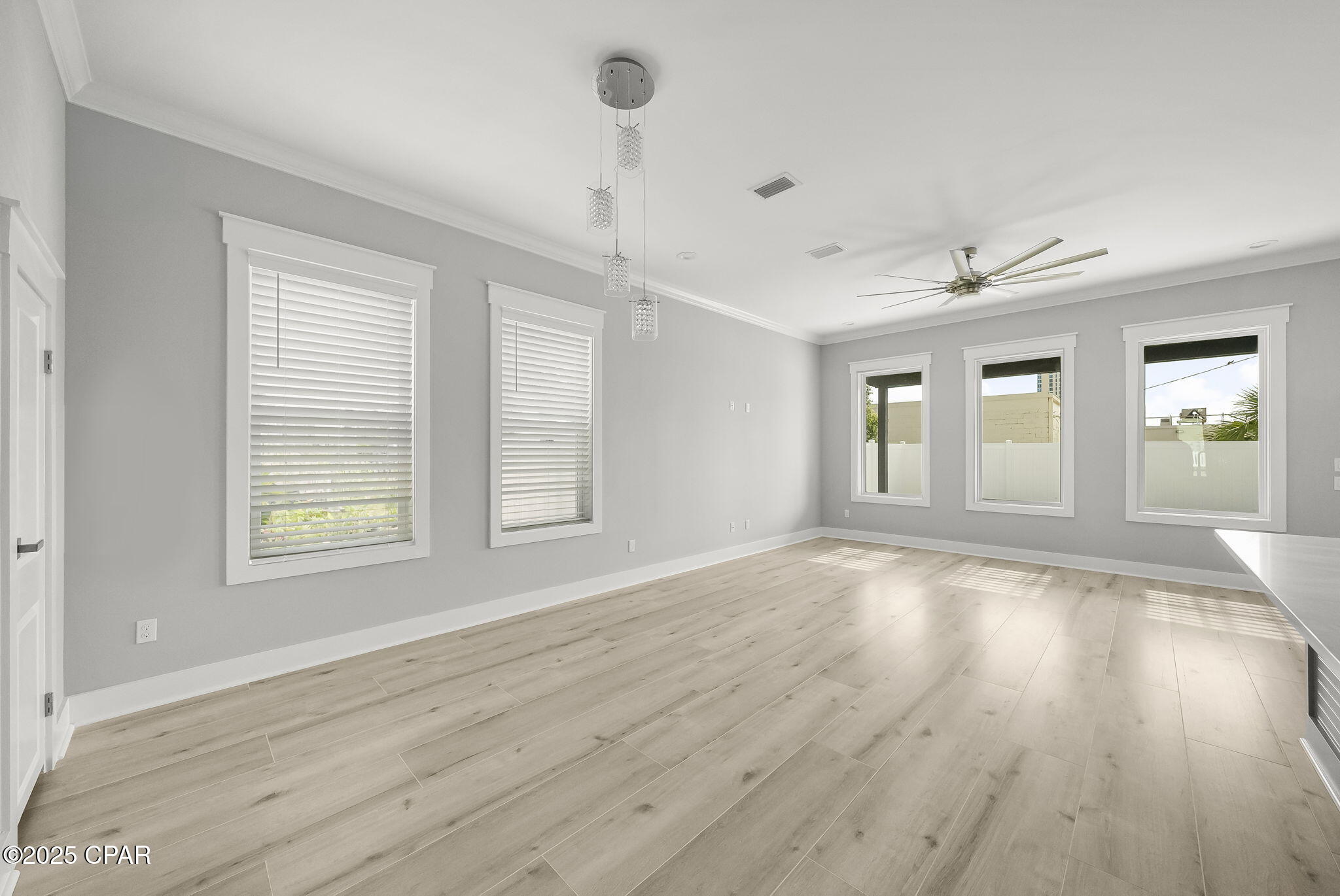 Image 11 For 232 San Vincente Street B