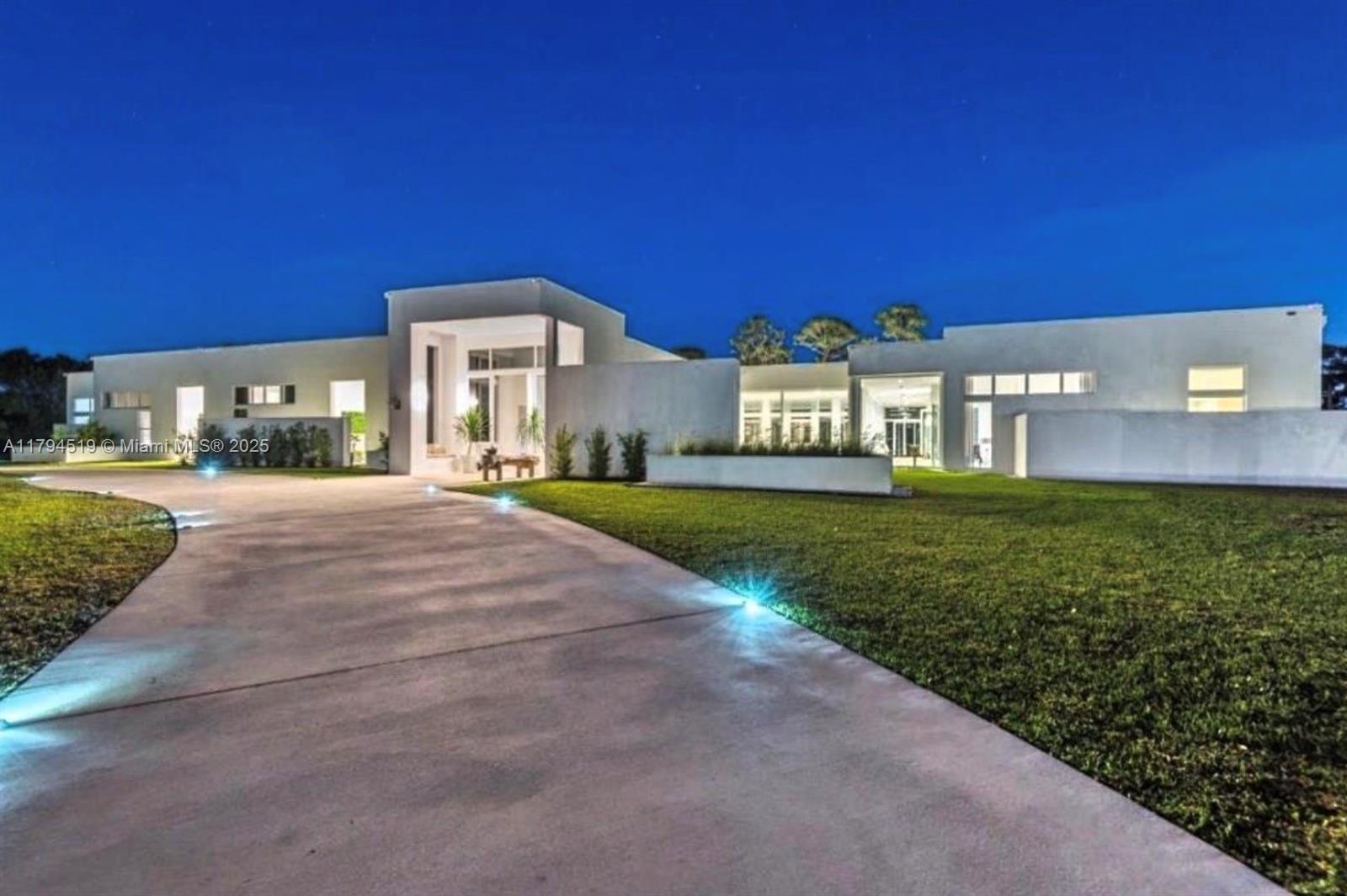 listing main picture