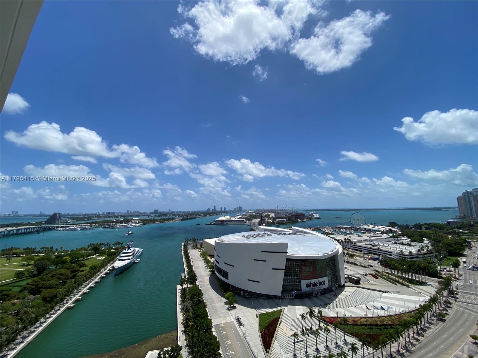 Condo for Rent in Miami, FL