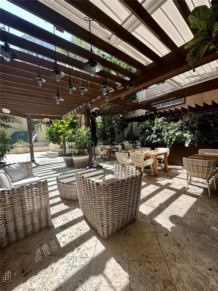 3350 SW 27 AVE #1003, Coconut Grove FL 33133