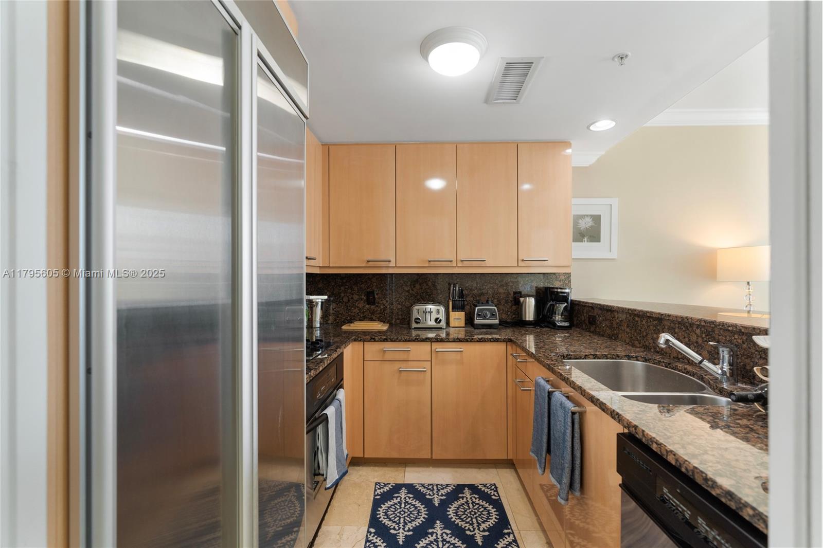 3350 SW 27 AVE #1003, Coconut Grove FL 33133