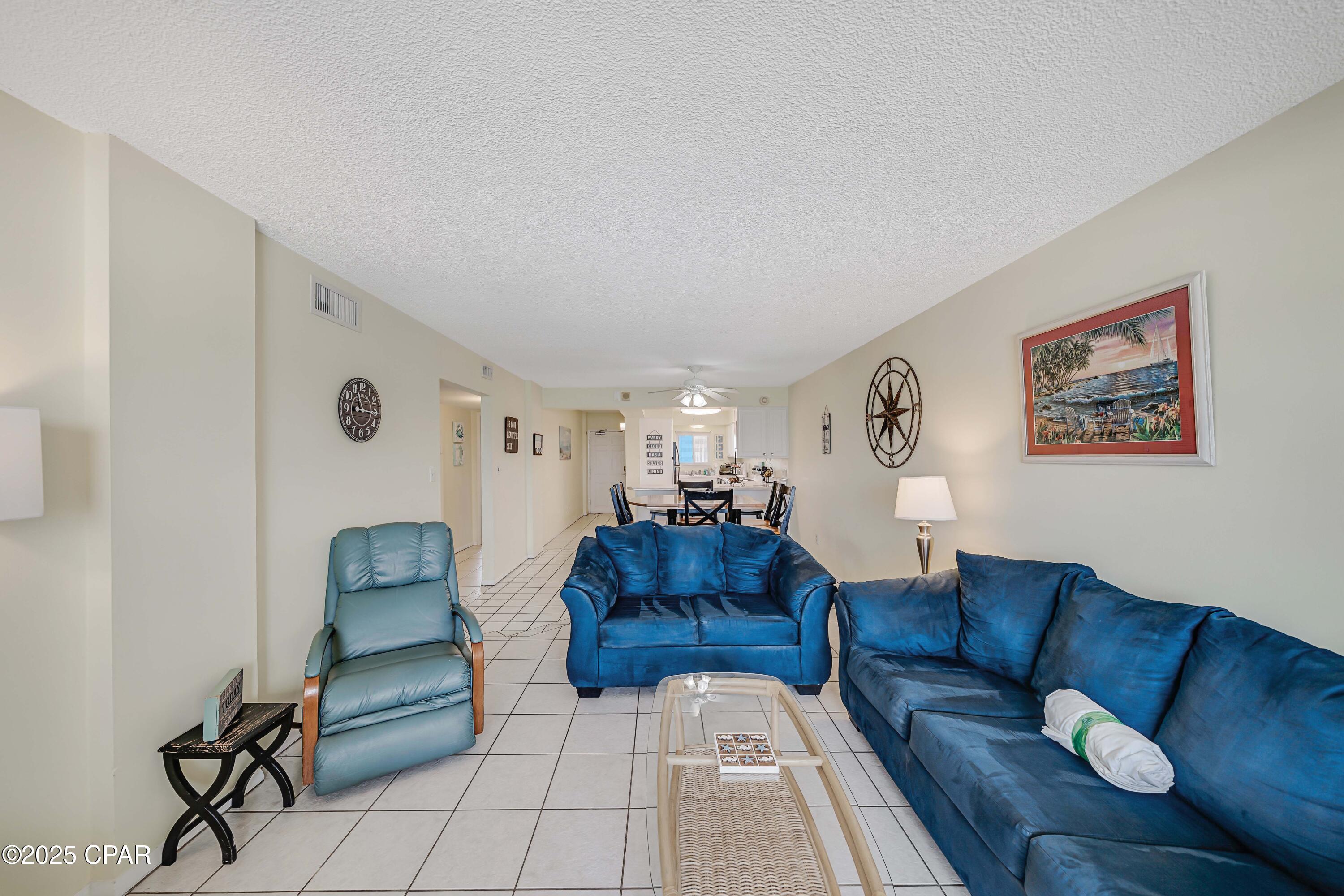 Image 4 For 5801 Thomas Drive 620