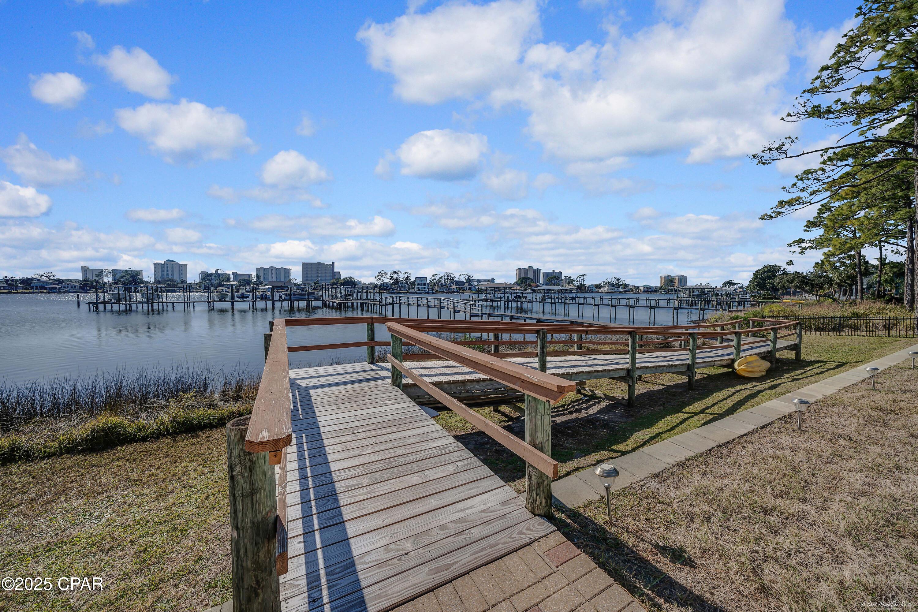 Image 14 For 7009 Lagoon Drive 107