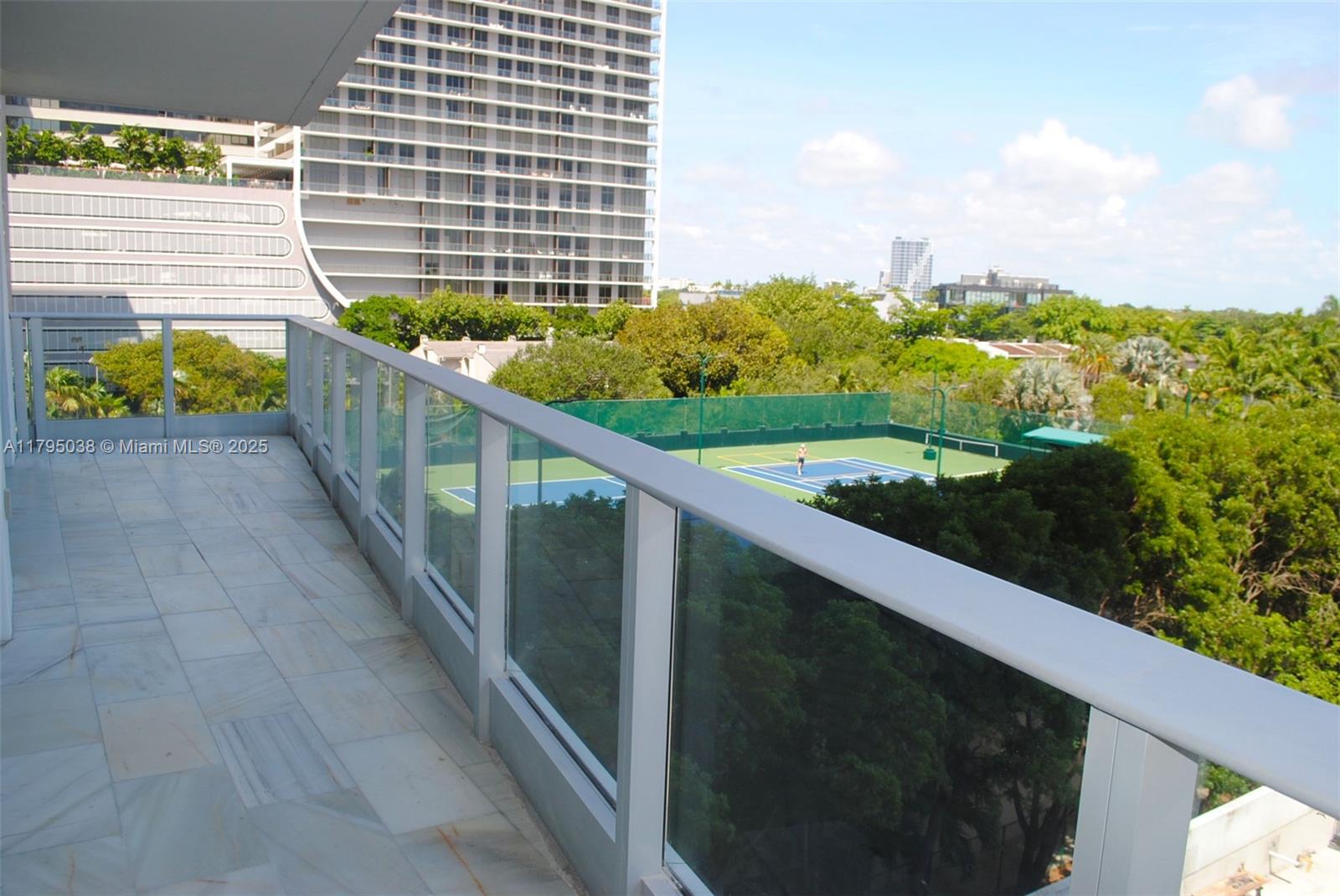 2627 S Bayshore Dr #808, Miami FL 33133