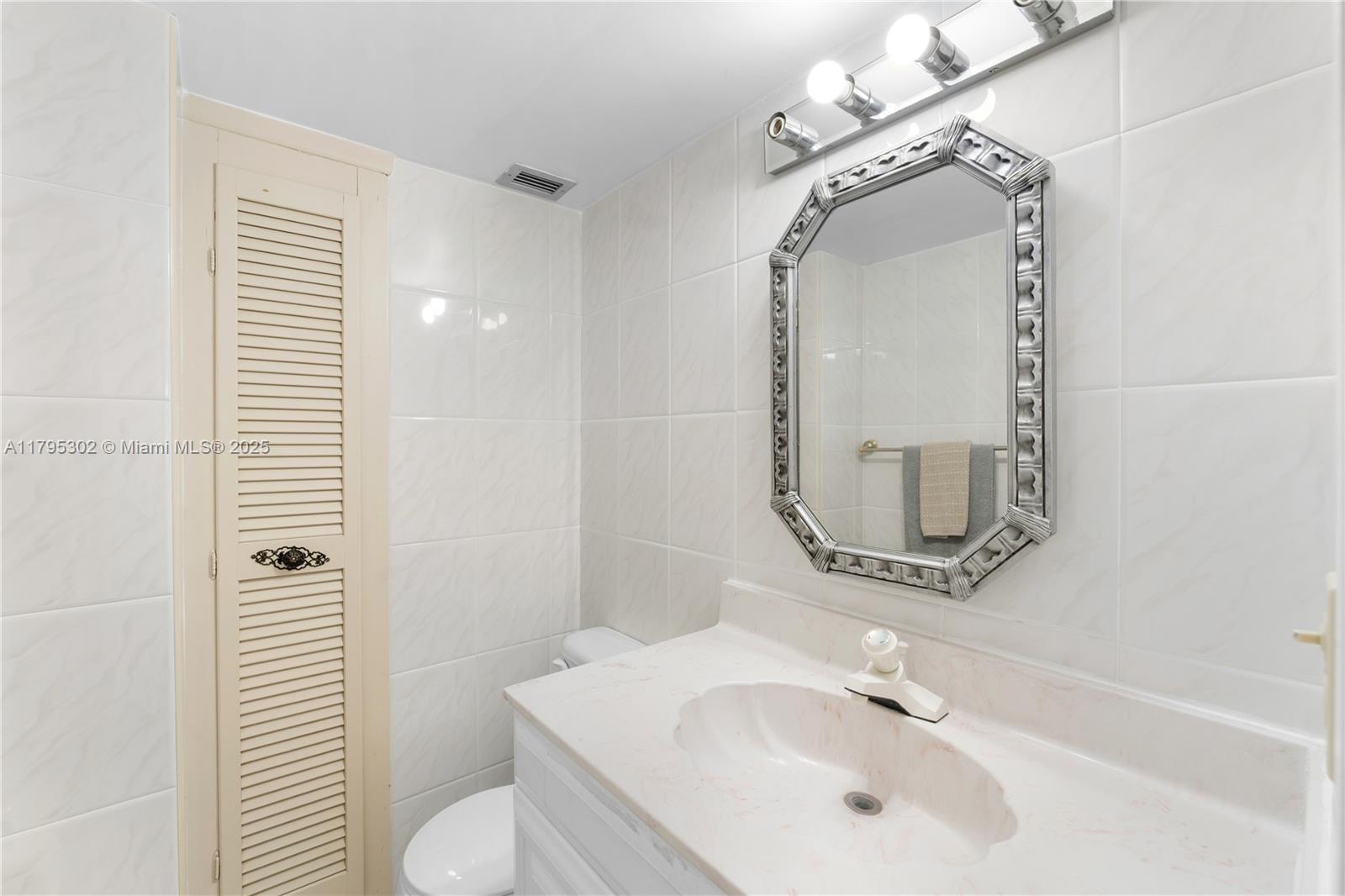 9511 Collins Ave #301, Surfside, Florida image 5