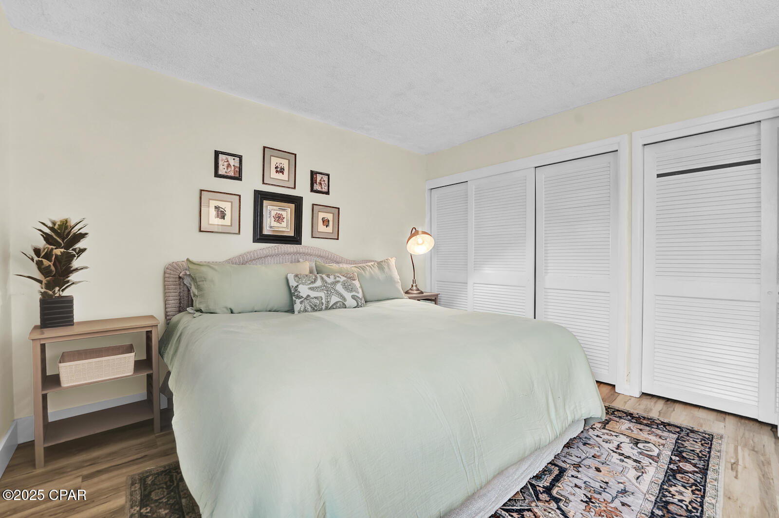 Image 17 For 8727 Thomas Drive C27