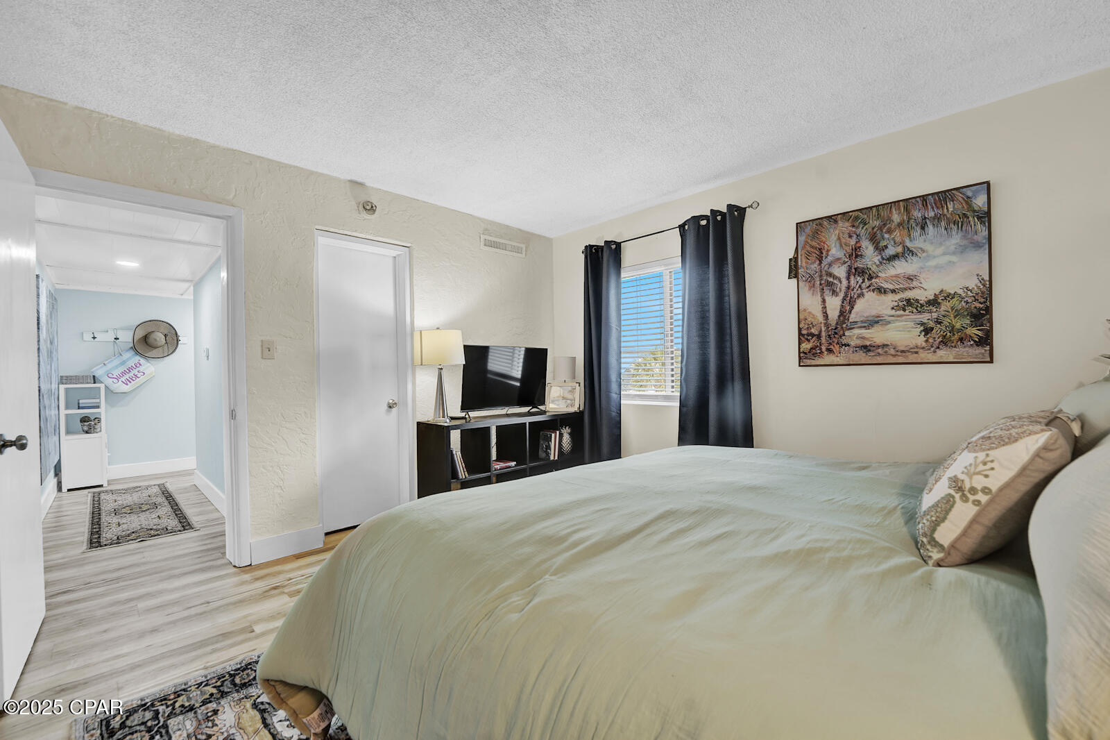 Image 19 For 8727 Thomas Drive C27