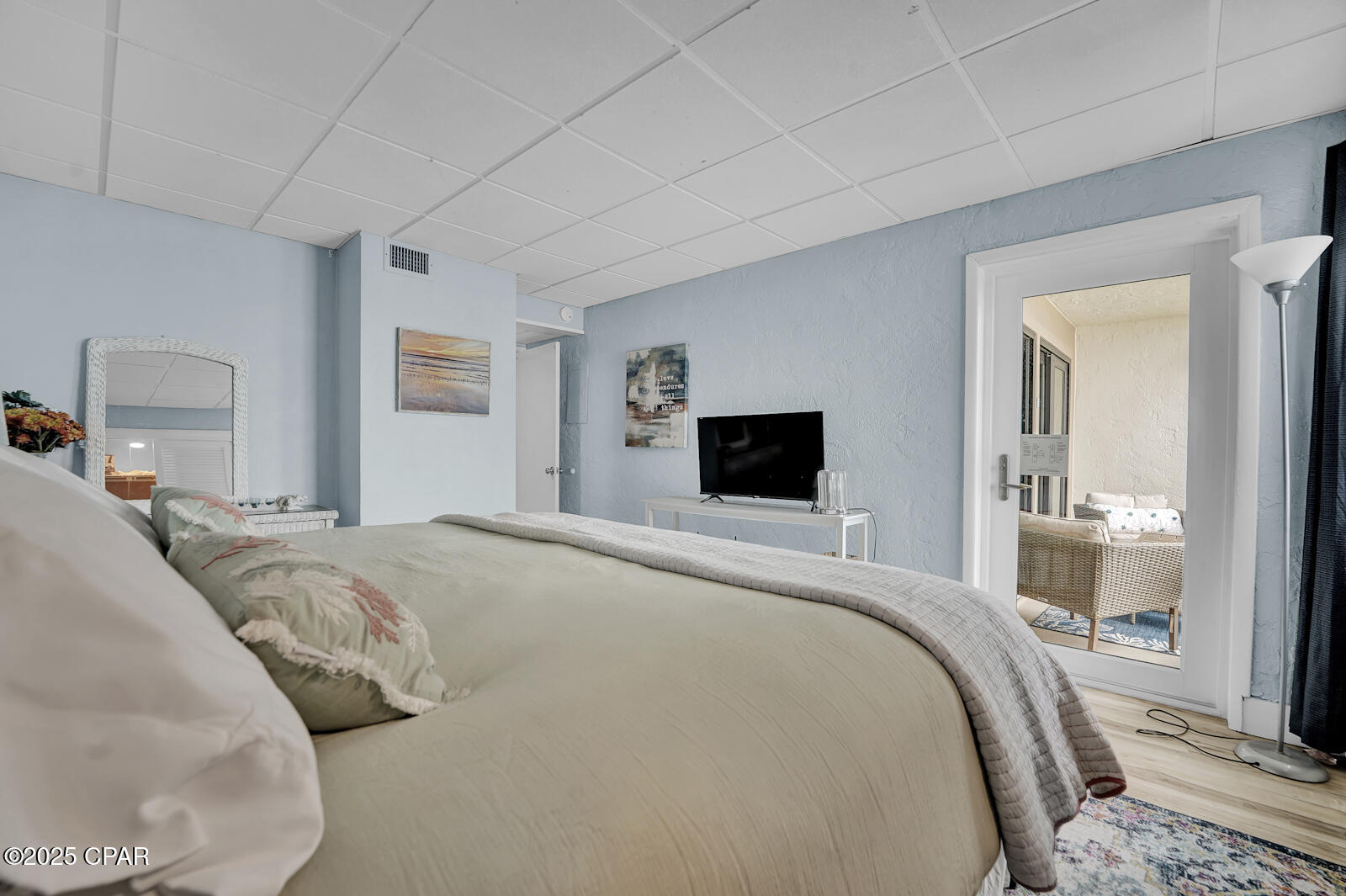 Image 20 For 8727 Thomas Drive C27