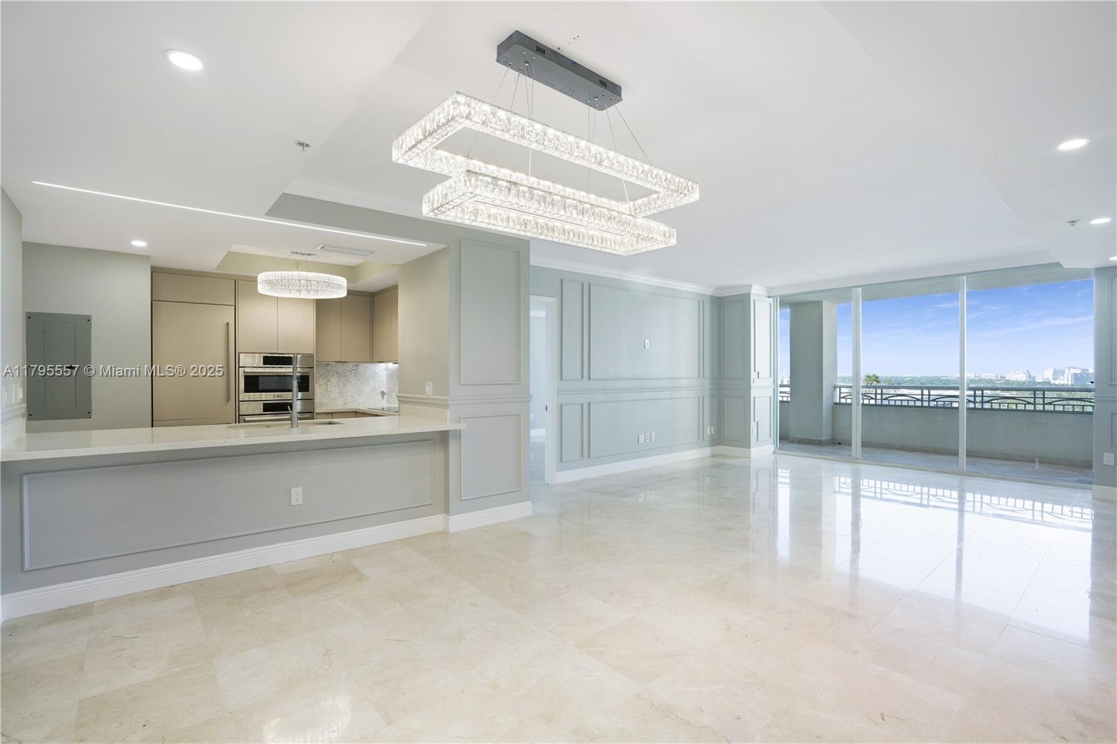 Apartamento à Venda em Miami, FL