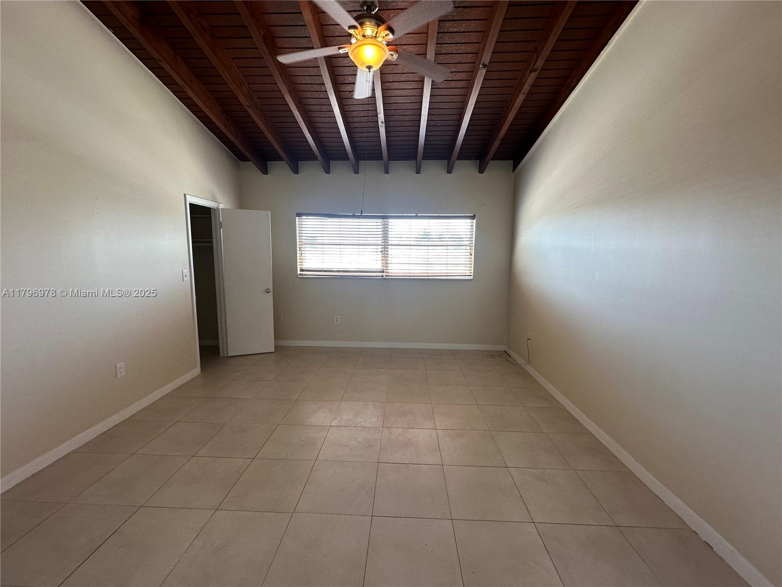 8931 NE 4th Ave Rd 8931