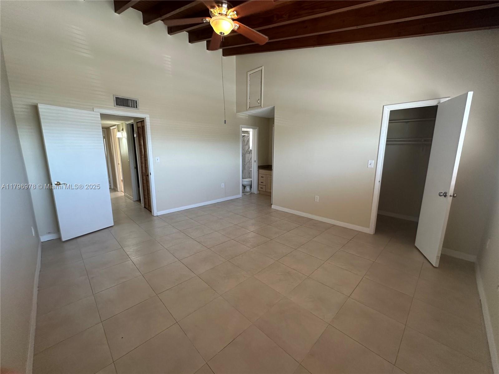 8931 NE 4th Ave Rd 8931