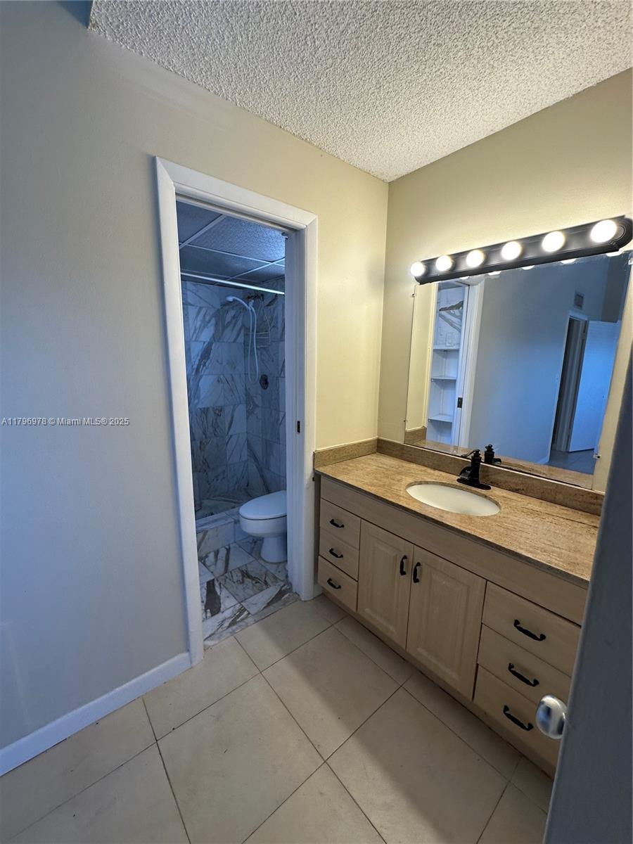 8931 NE 4th Ave Rd 8931