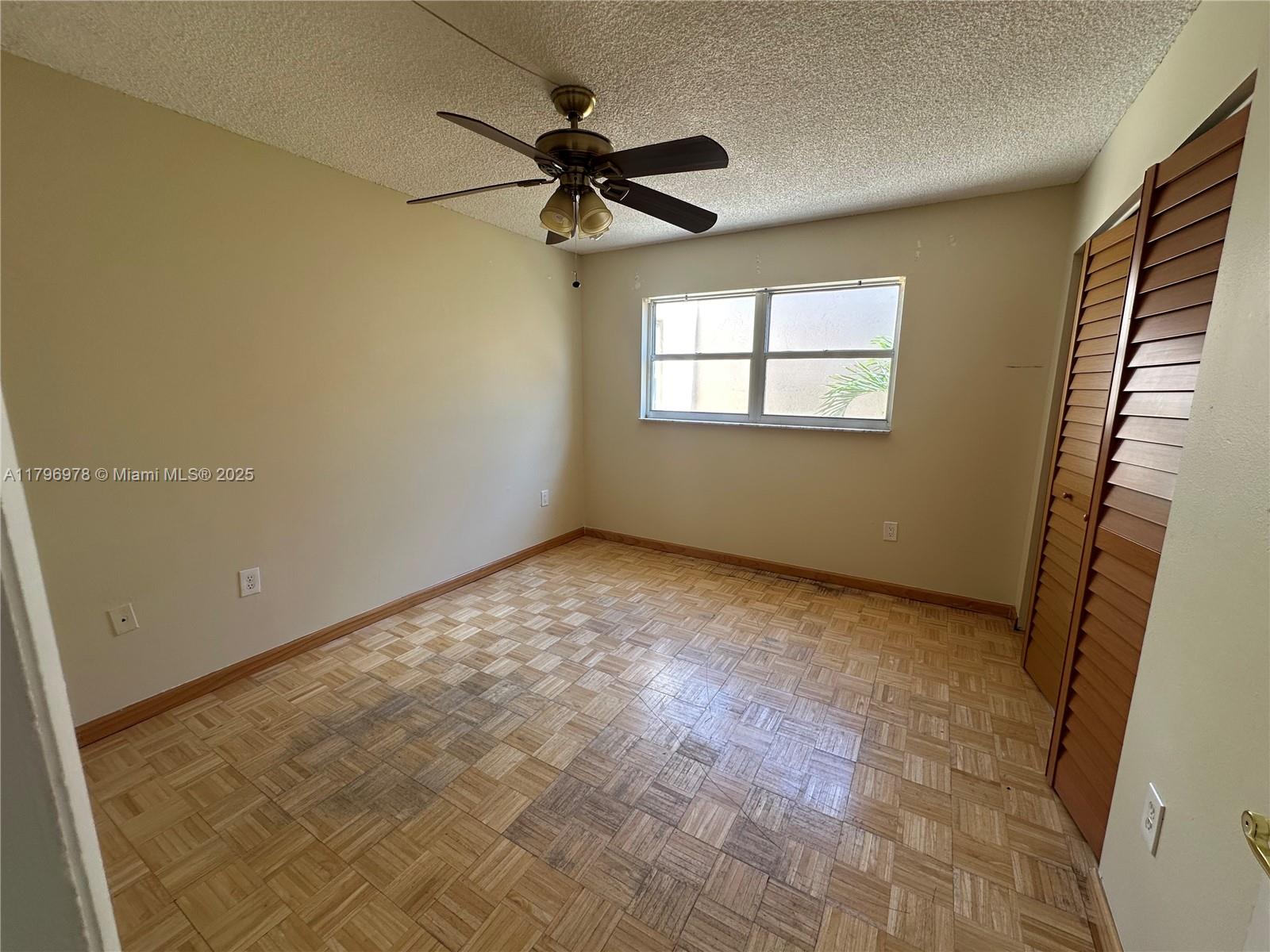 8931 NE 4th Ave Rd 8931