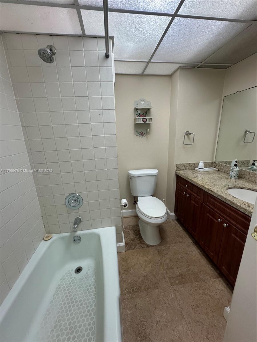 8931 NE 4th Ave Rd 8931