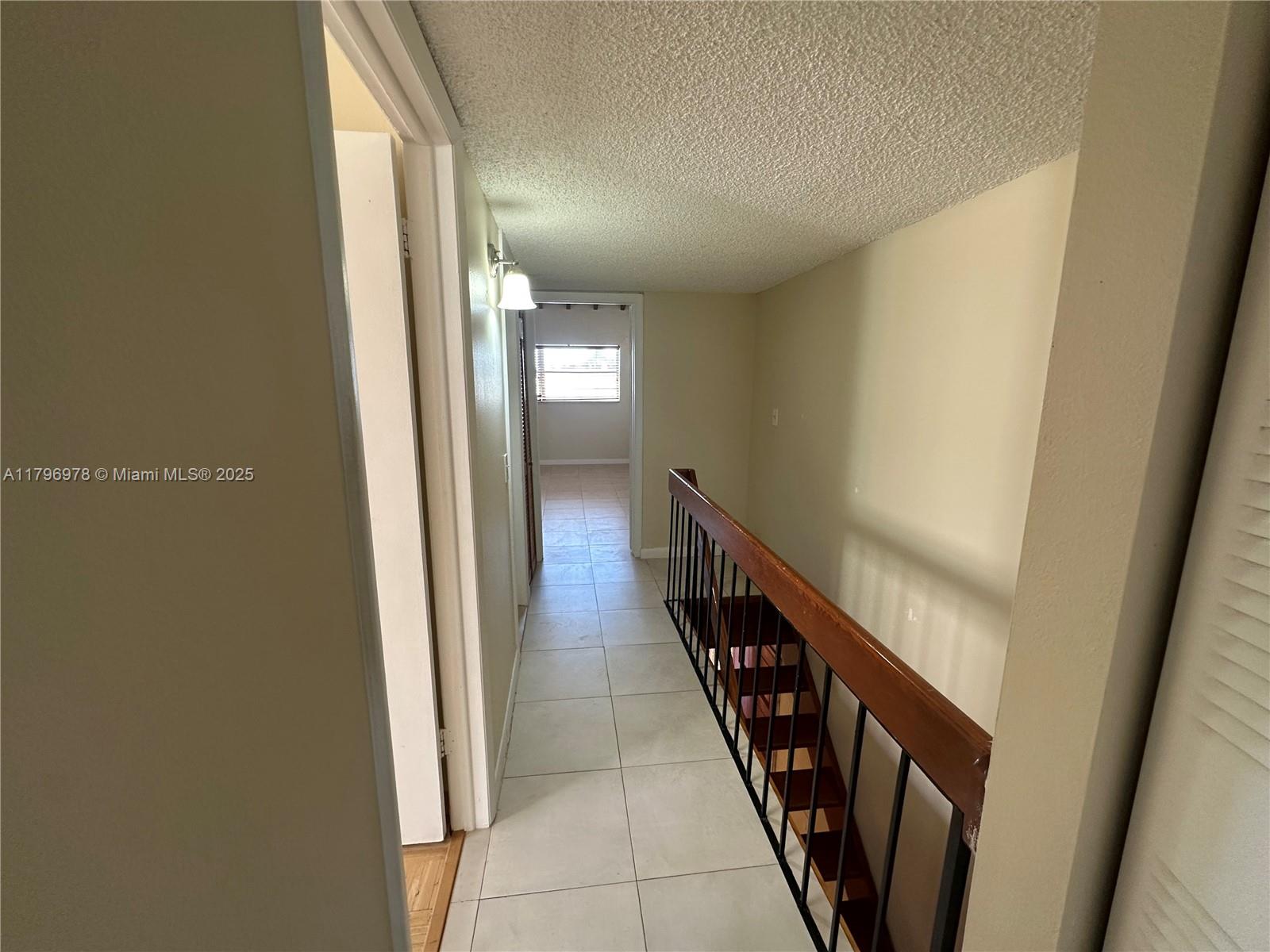 8931 NE 4th Ave Rd 8931