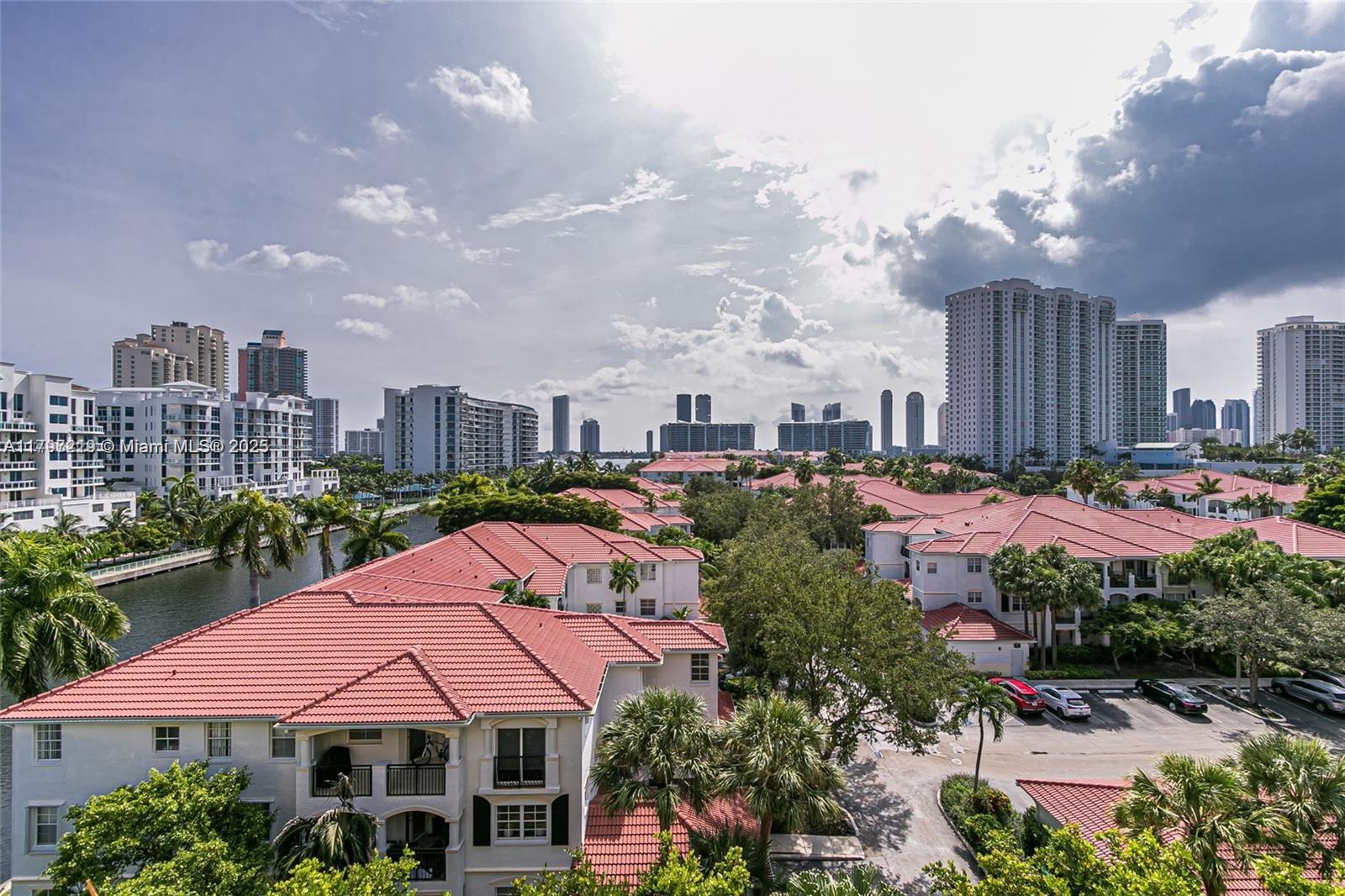3001 NE 185th St #605, Aventura FL 33180