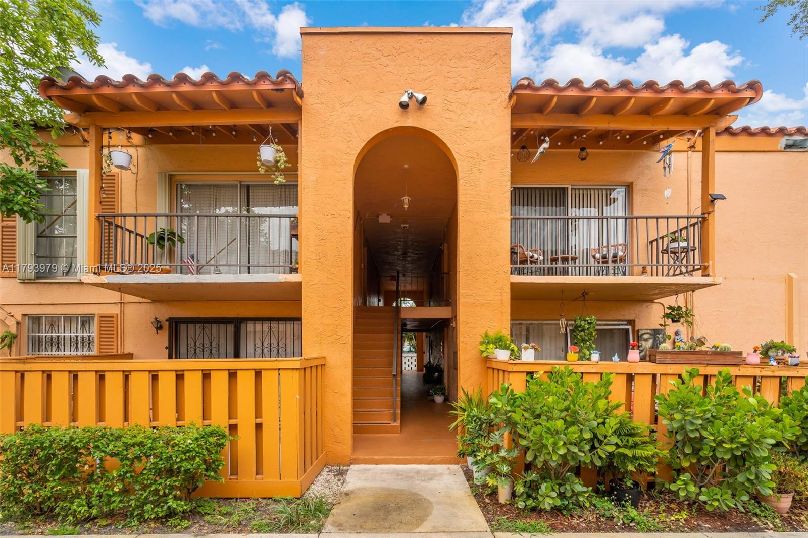 7215 Miami Lakes Dr #A-20, Miami Lakes, Florida image 16