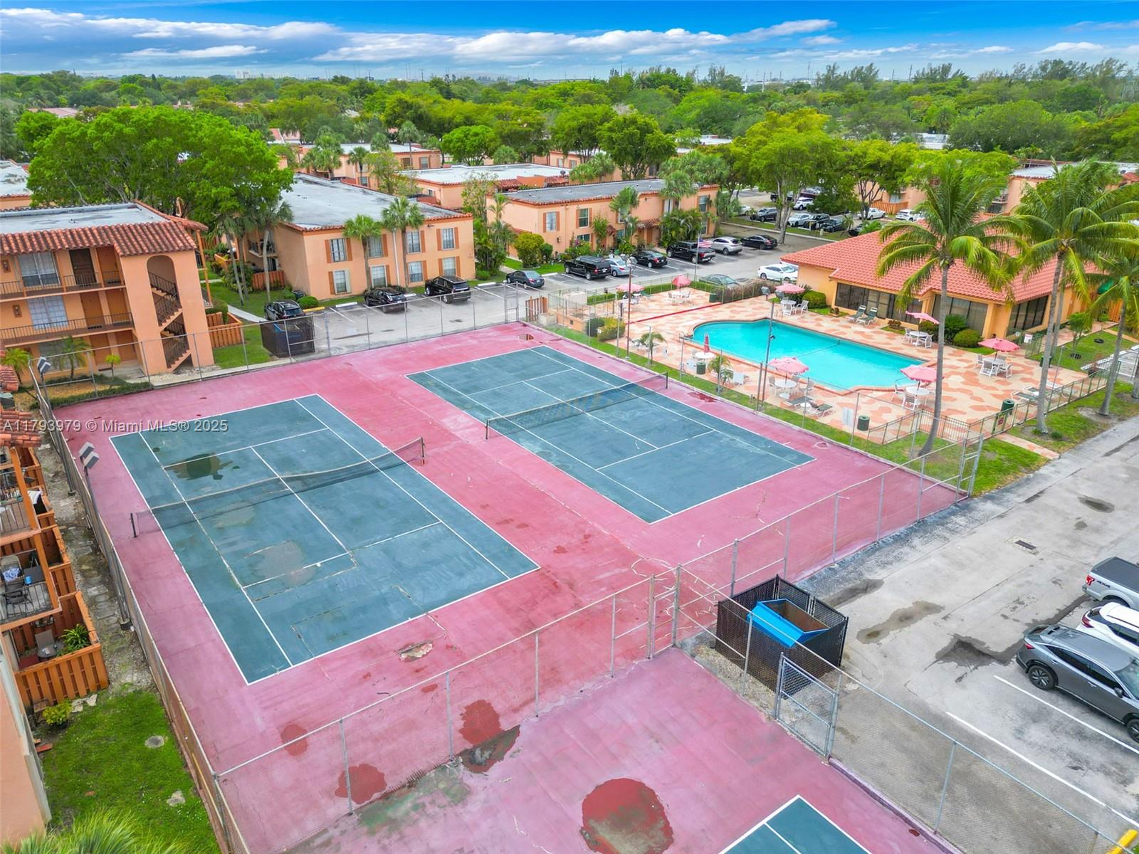 7215 Miami Lakes Dr #A-20, Miami Lakes, Florida image 25