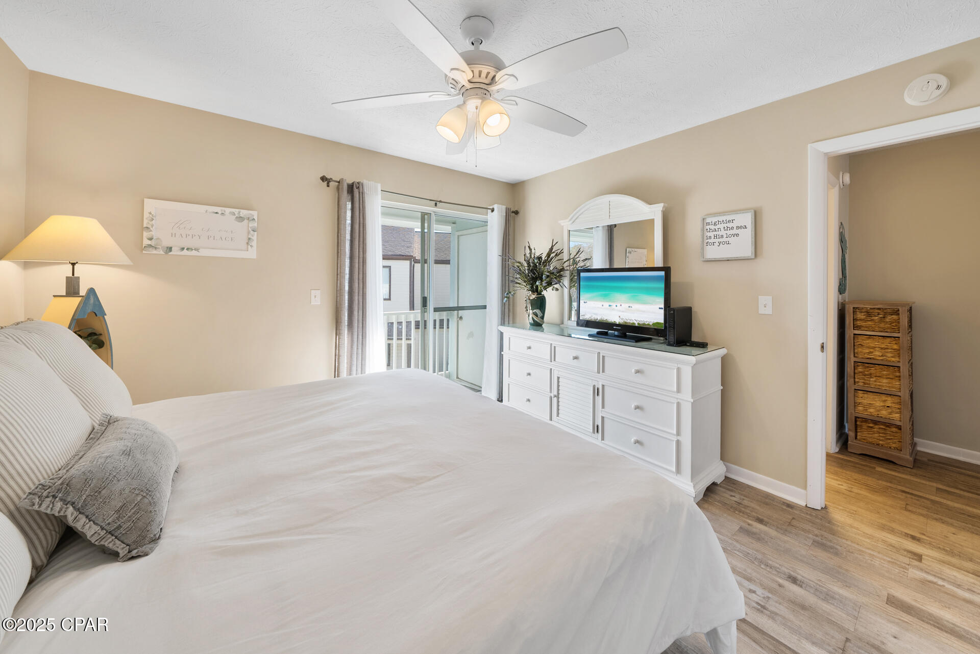 Image 34 For 17642 Front Beach Road F7