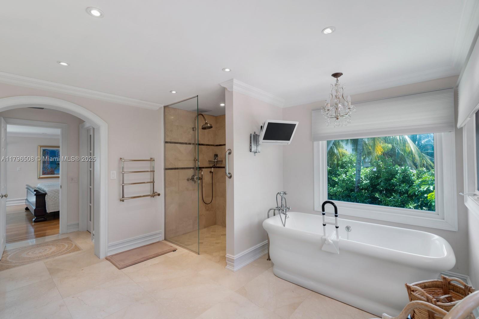 10301 E Broadview Dr, Bay Harbor Islands, Florida image 13