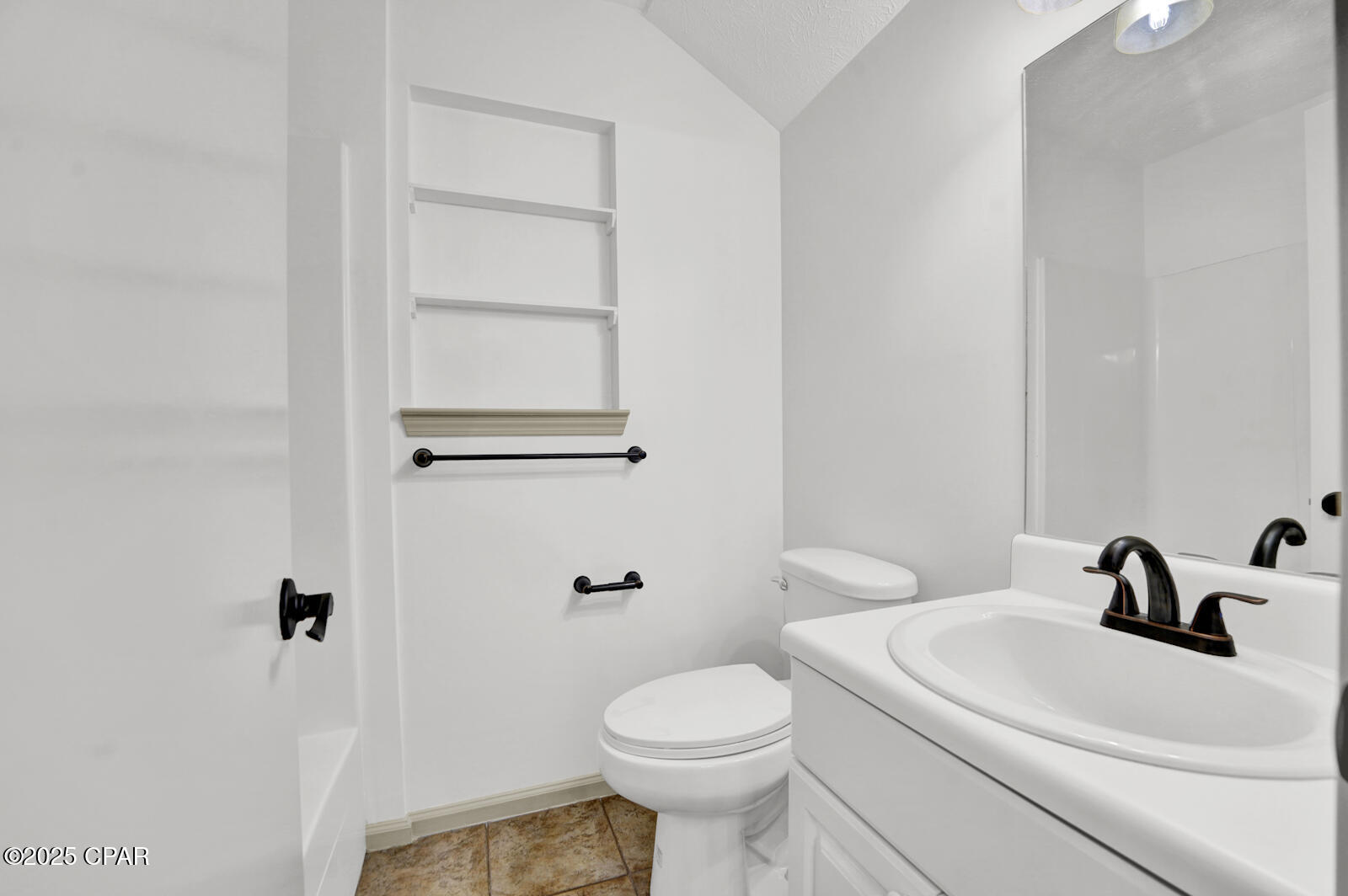Image 64 For 8508 Holland Road