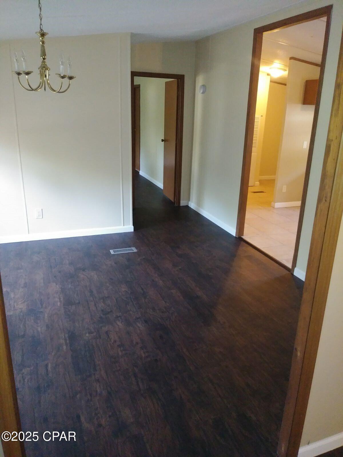 Image 7 For 5011 Lake Drive