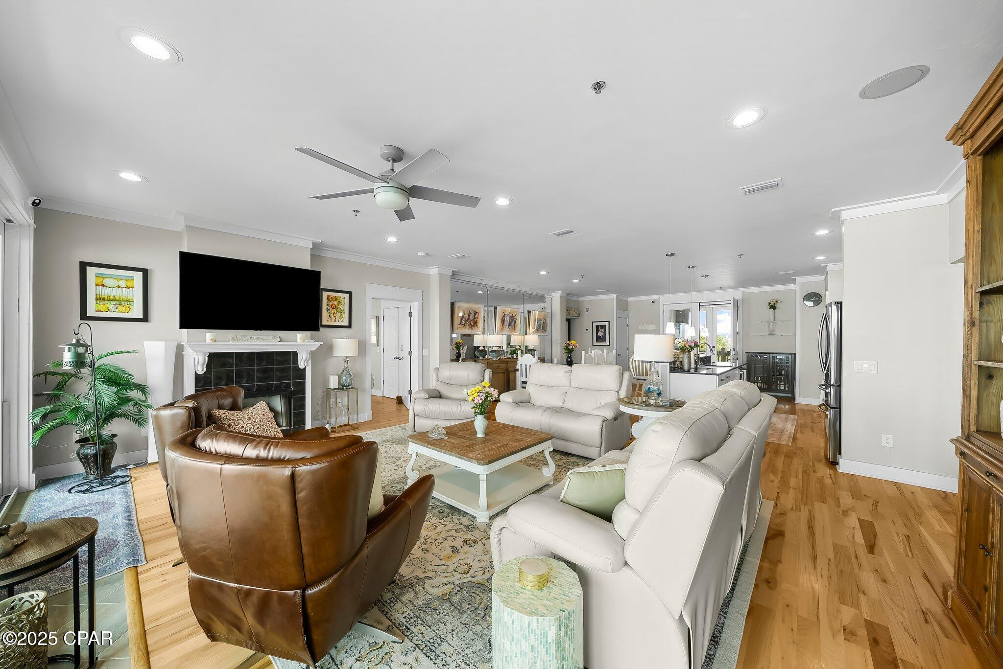 Image 15 For 8515 Surf Drive 2