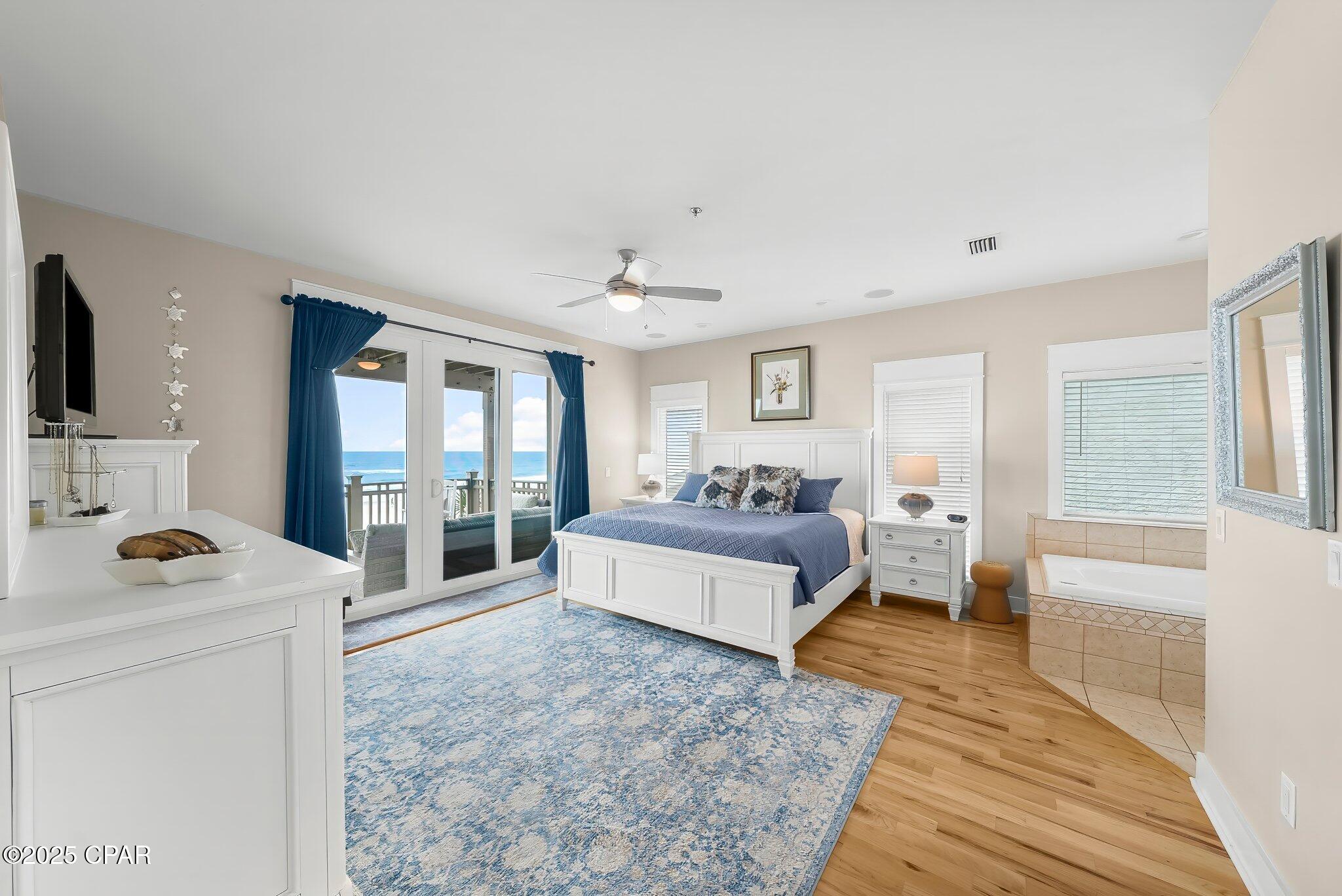Image 19 For 8515 Surf Drive 2