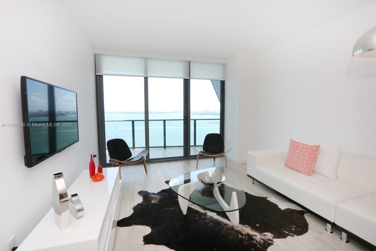 460 NE 28th St #3007, Miami FL 33137