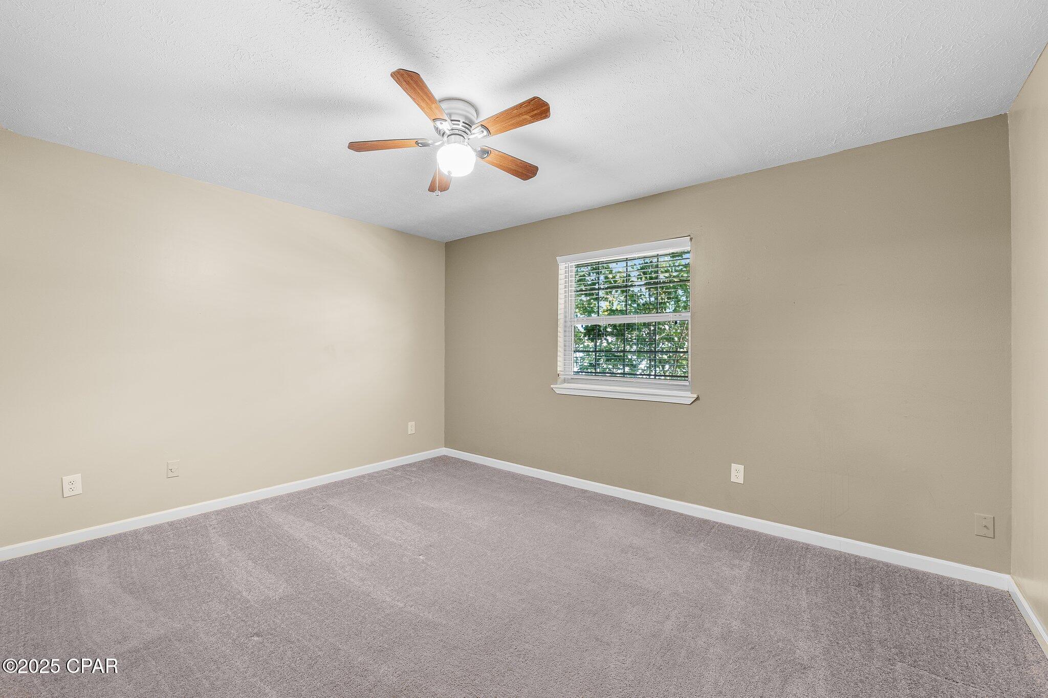 Image 32 For 7936 Betty Louise Drive