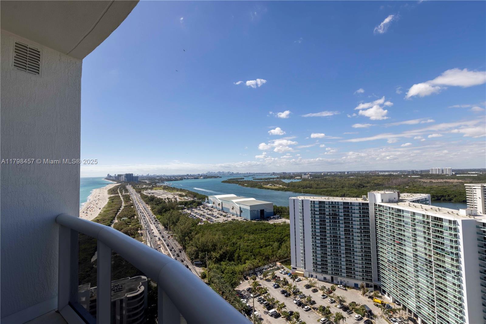 15811 Collins Ave #2506, Sunny Isles Beach FL 33160