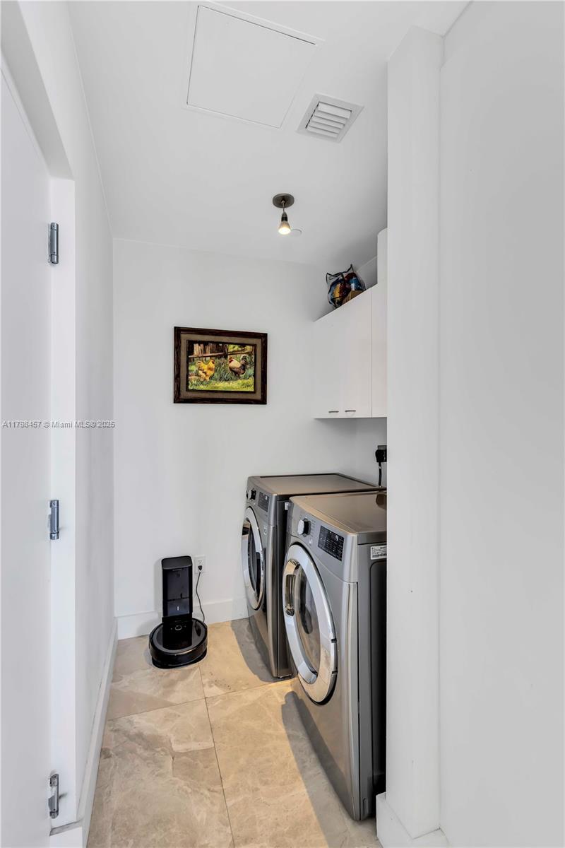 15811 Collins Ave #2506, Sunny Isles Beach FL 33160