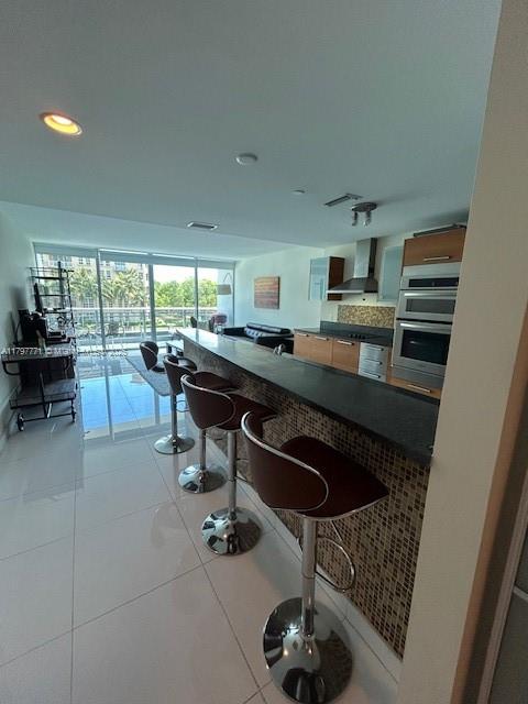 2950 NE 188th St #216, Aventura FL 33180