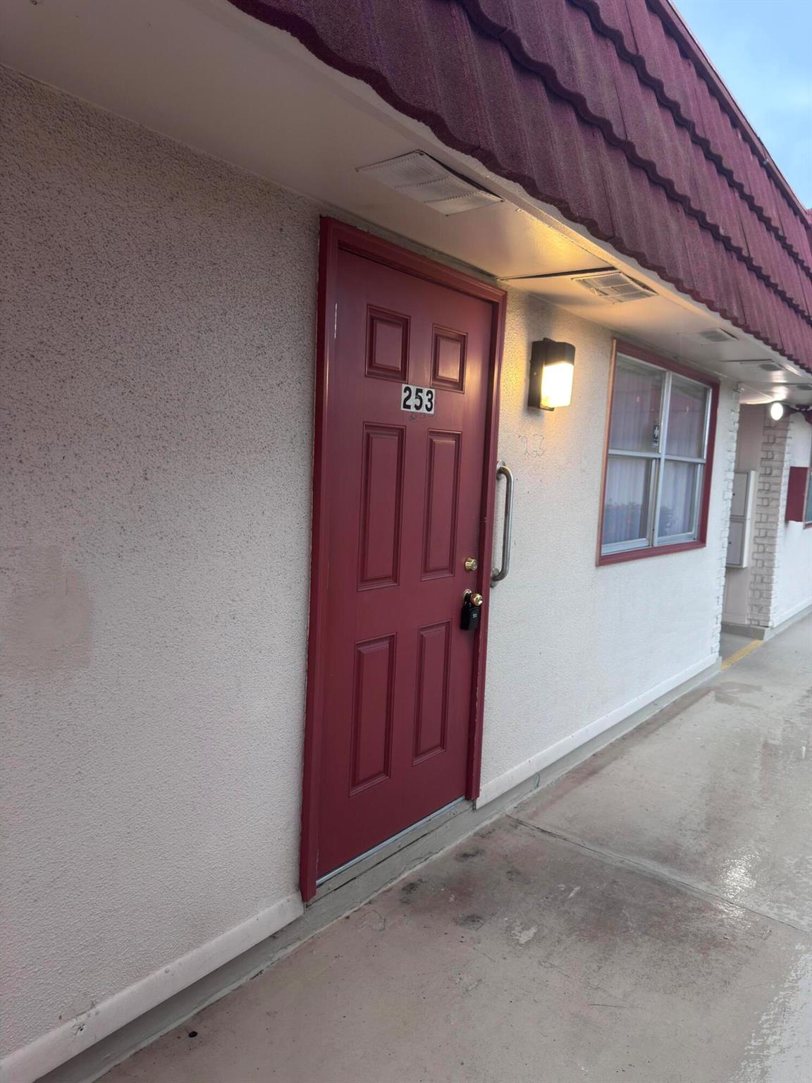 Homes for sale in Delray Beach, FL | 253 Seville K, Delray Beach, FL 33446 | MLS# R11088496