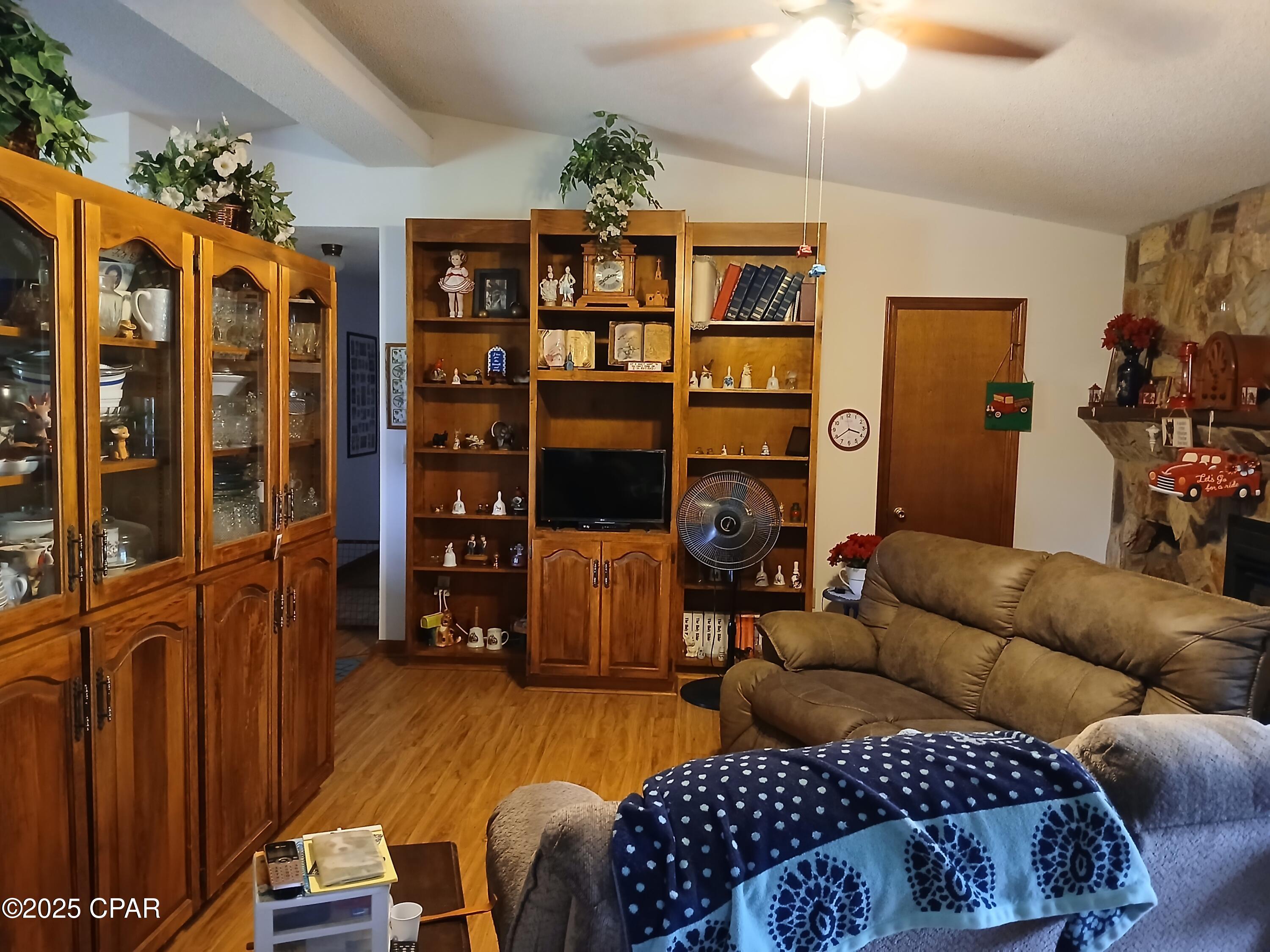 Image 10 For 6694 Wolf Pond Road